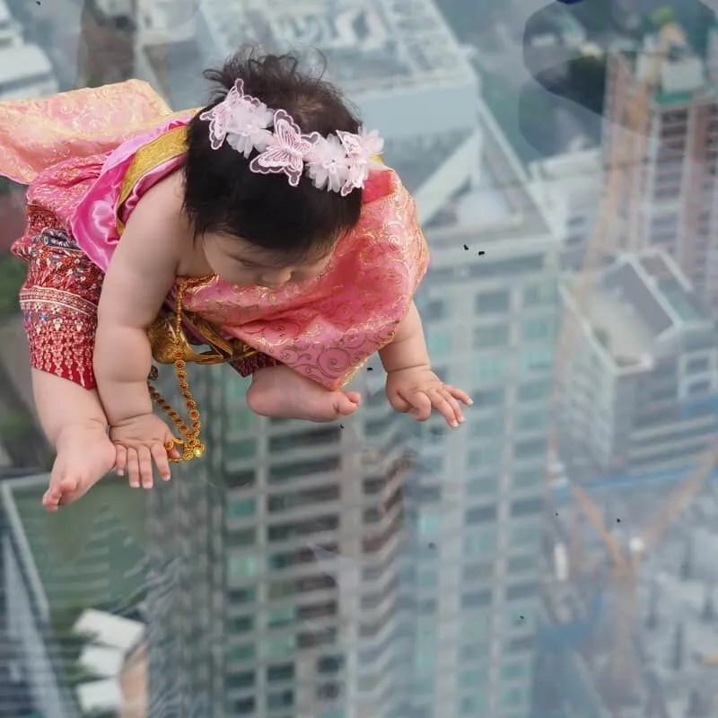 MAHANAKOHRN SKYWALK マハナコーン・スカイウォーク