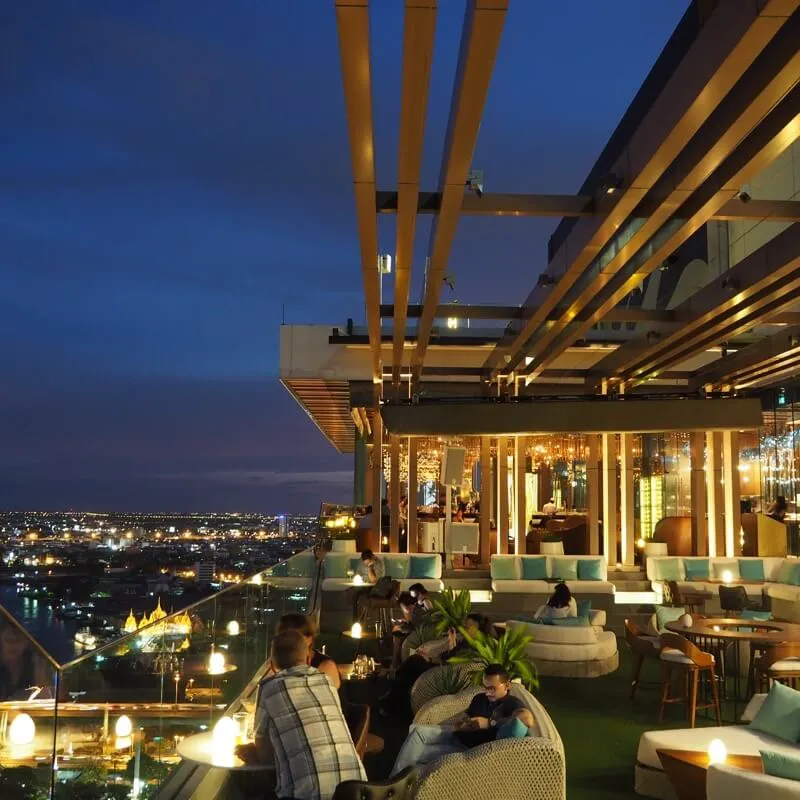 SEEN Restaurant and Bar シーン・レストラン・アンド・バー