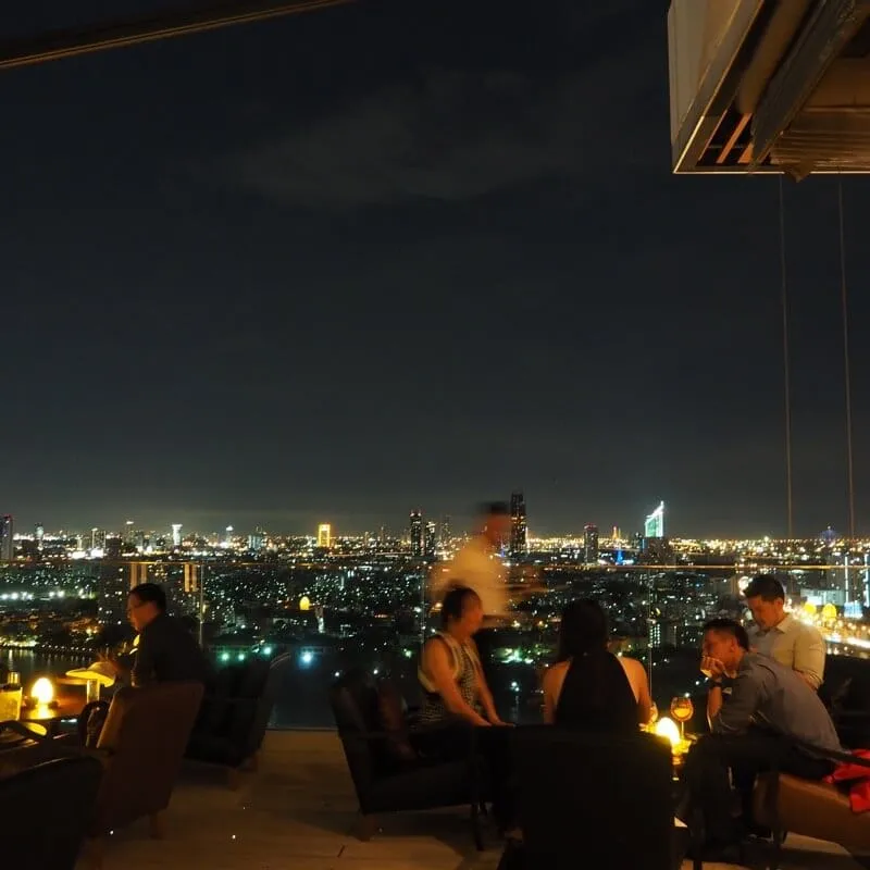 SEEN Restaurant and Bar シーン・レストラン・アンド・バー