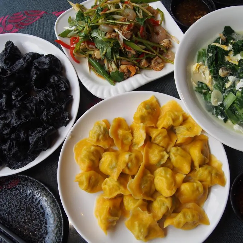 船歌魚水餃 チュアングーユーシュイジャオ