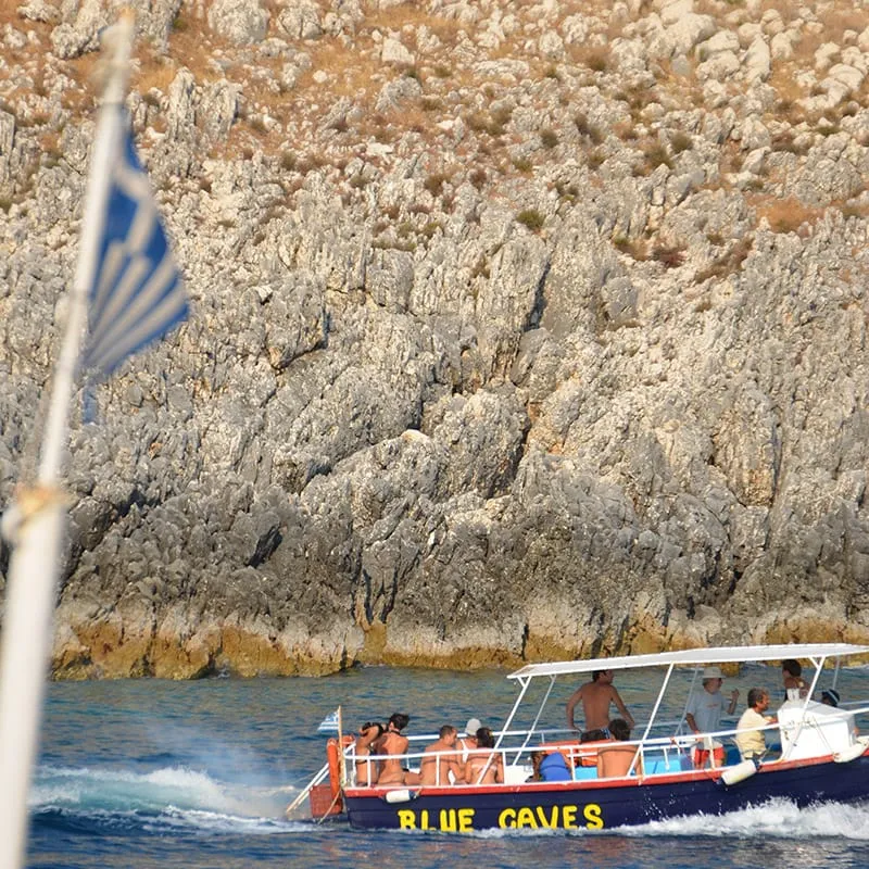 Greece サントリーニだけじゃない、ギリシャの美しい島