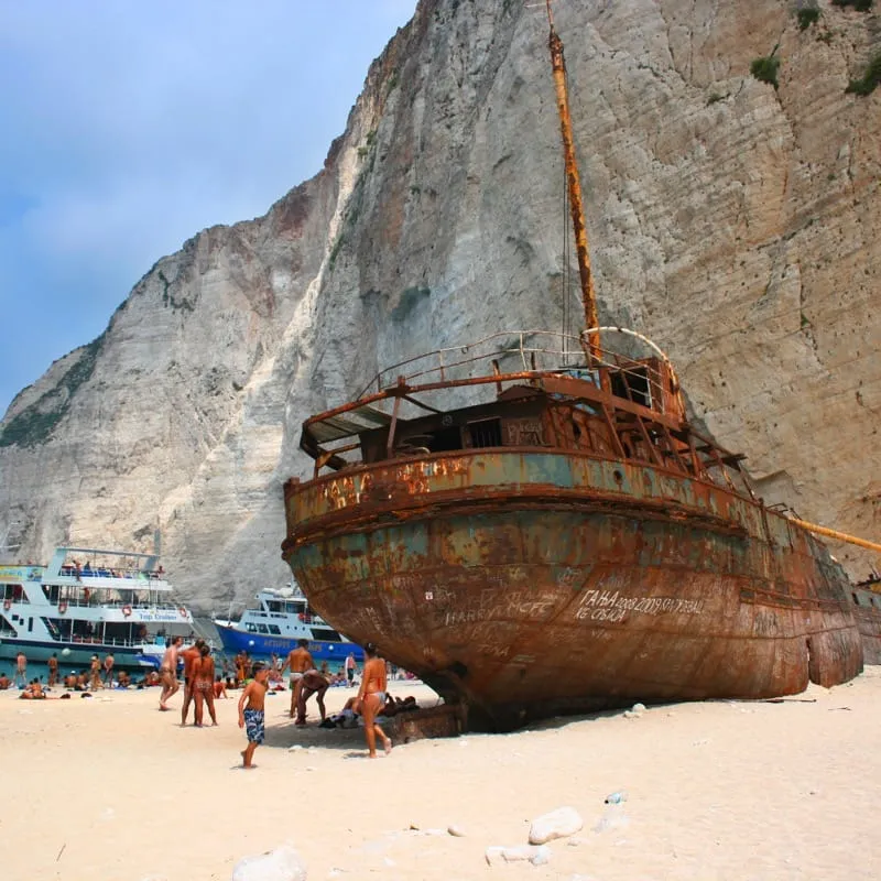 Greece サントリーニだけじゃない、ギリシャの美しい島
