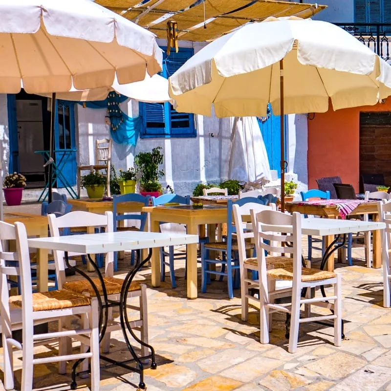 Greece サントリーニだけじゃない、ギリシャの美しい島