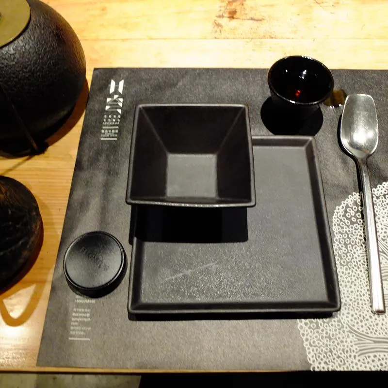 廾穹概念中国菜 ゴンチョン・ガイネン・ヅォンゴーツァイ