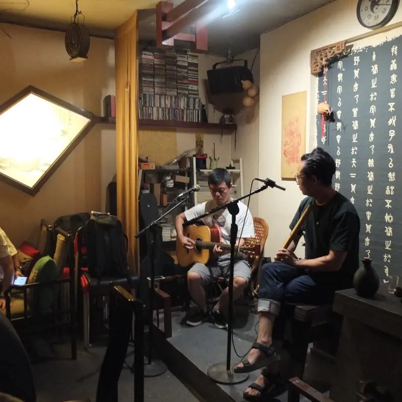 鶴鳴茶社 ホーミンチャーシャー