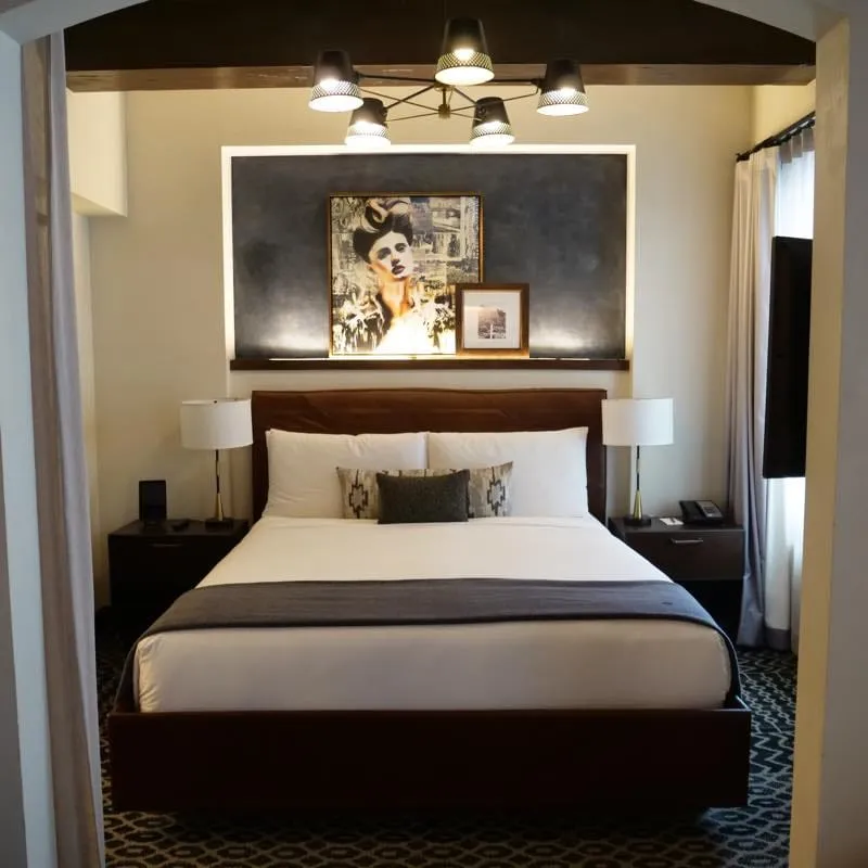 Hotel Figueroa ホテル・フィゲロア