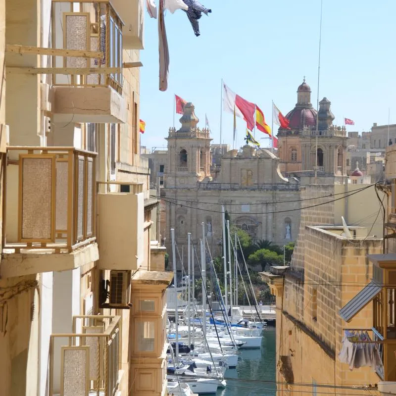 Malta 地中海のマルタ共和国で、極上リゾート体験