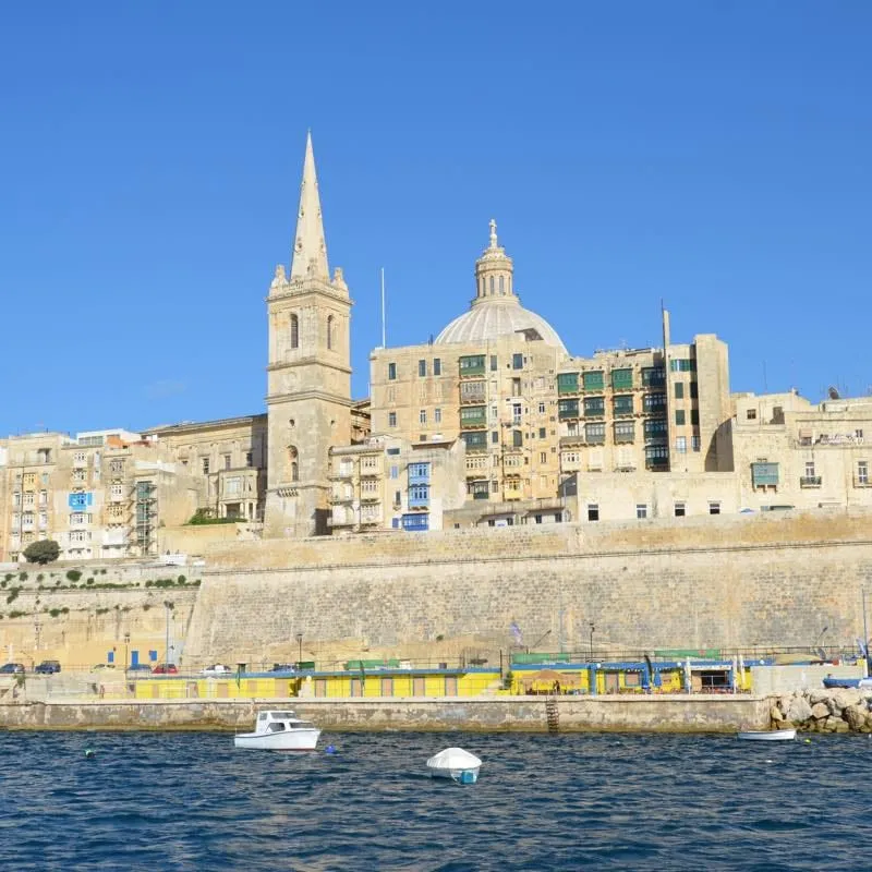 Malta 地中海のマルタ共和国で、極上リゾート体験