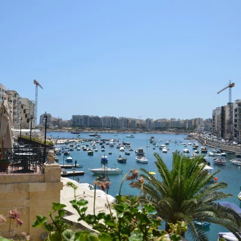 Malta 地中海のマルタ共和国で、極上リゾート体験