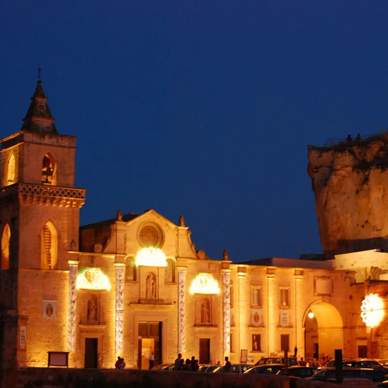 陸の孤島で出会った、“イタリアらしさゼロ”の絶景