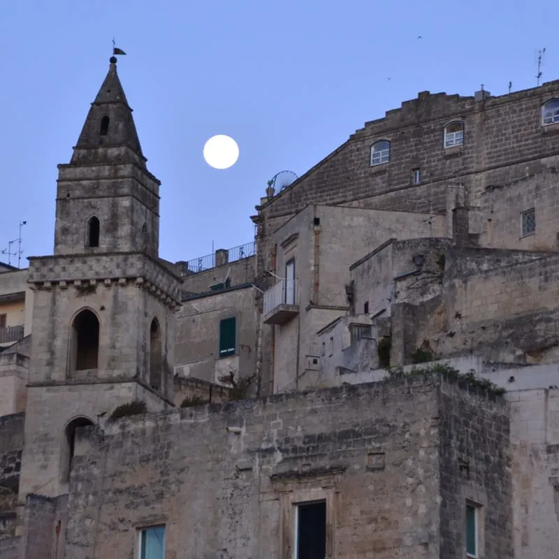 陸の孤島で出会った、“イタリアらしさゼロ”の絶景