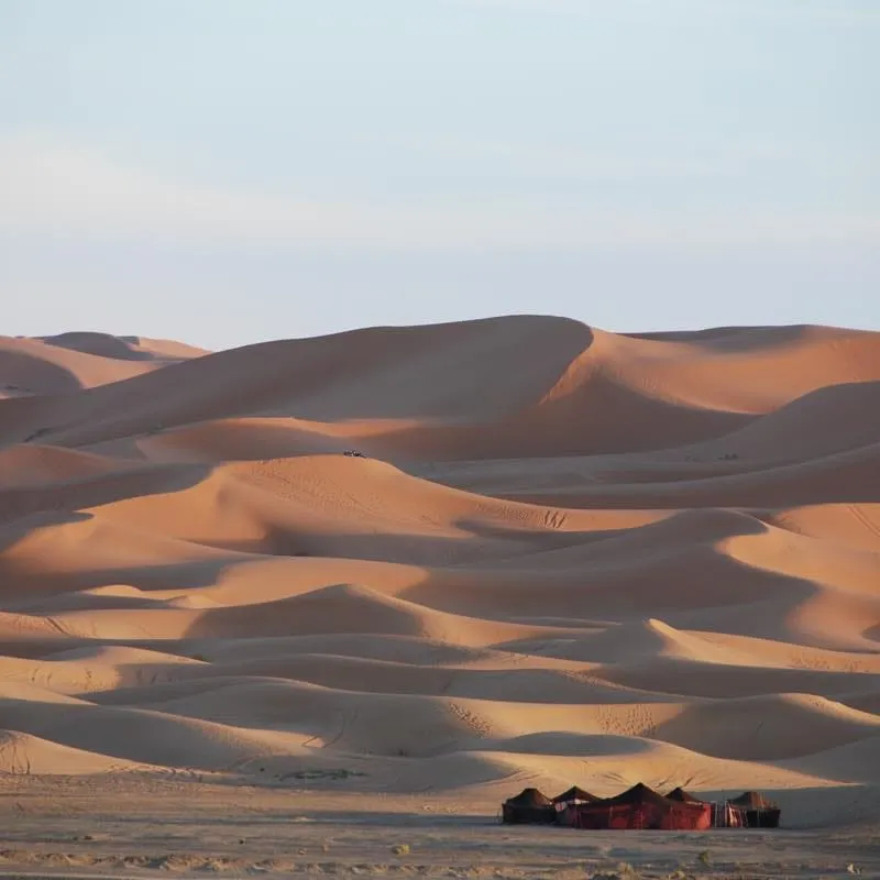 モロッコ〜ジブラルタル海峡を超え、砂漠を目指す旅〜