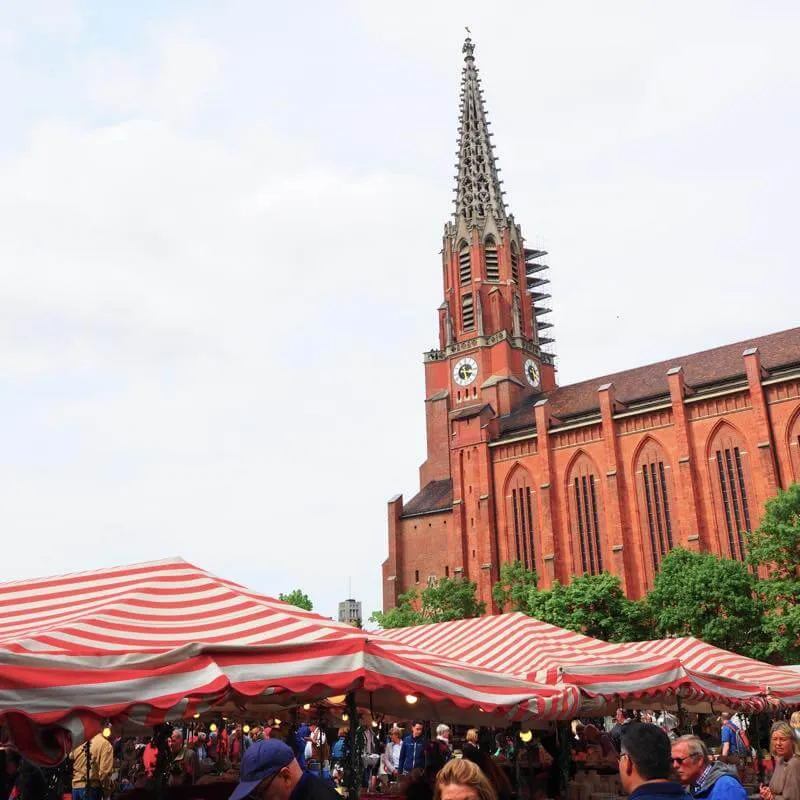 Auer Dult アウアードゥルト（蚤の市）