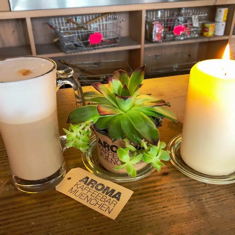 Aroma Kaffeebar アロマ・カフェバー