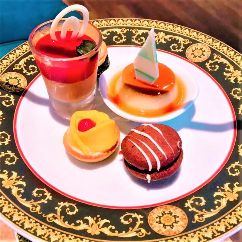 Sheraton Saigon Hotel & Towers シェラトン サイゴン ホテル & タワーズ