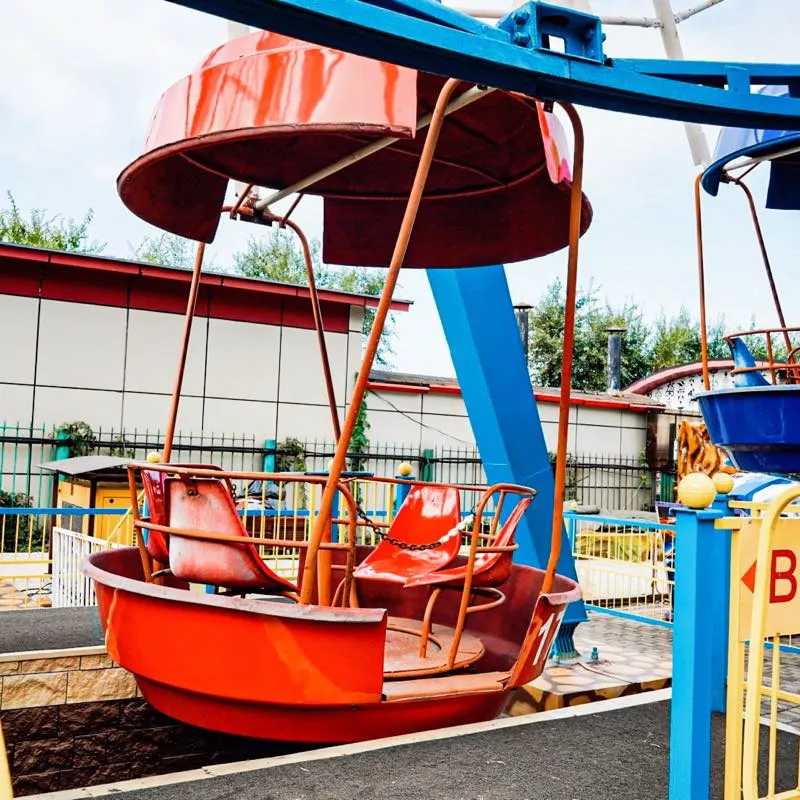 Karuselpark カルセリ遊園地