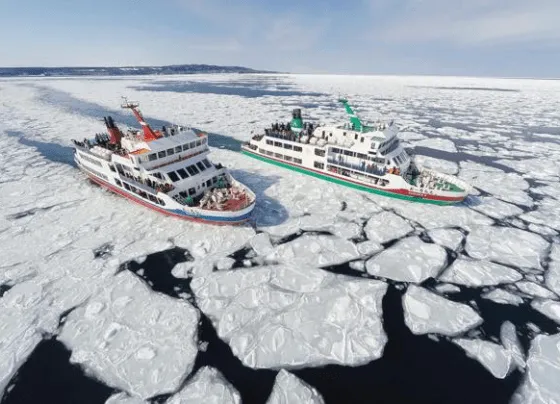 網走流氷観光砕氷船「おーろら」乗船ペアチケット