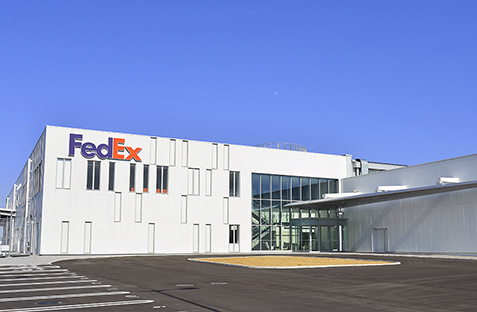 貨物上屋（トラックヤード側）