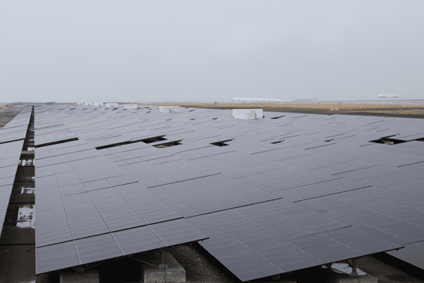 大規模な太陽光発電施設があるってほんと?