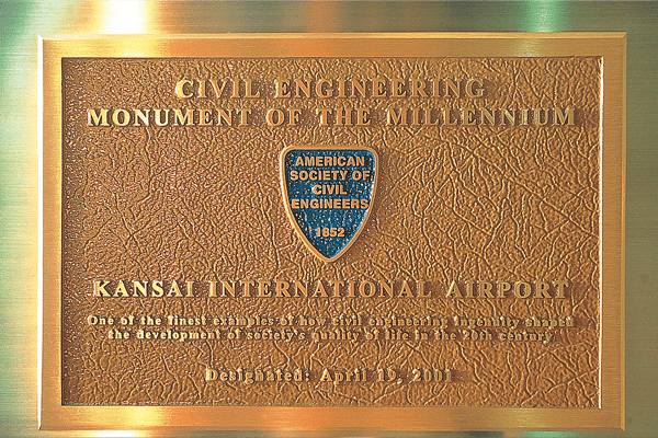 関西国際空港がアメリカの土木学会で「20世紀の10大プロジェクト」に選ばれたってホント?