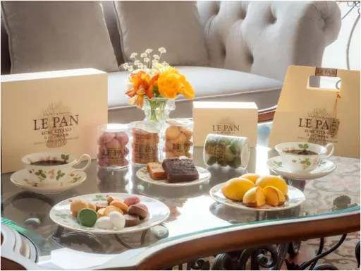 旅行的伴手禮，就選LE PAN的甜點禮盒