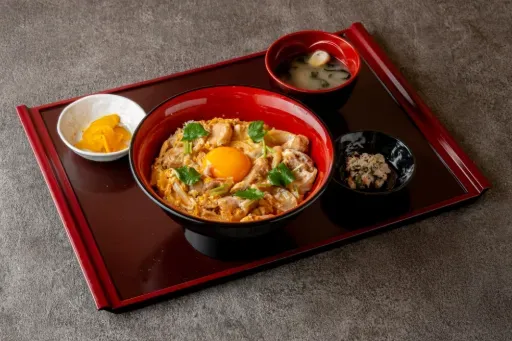 とろ玉親子丼