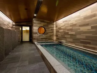 2026 Kobe Attractions Guide: Attractions, Transportation & Day Trips