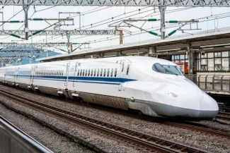 東京から大阪までの新幹線でのアクセス