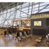 Cafe & Bar 和 SAKURA