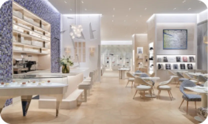 お好きなカフェでリラックス